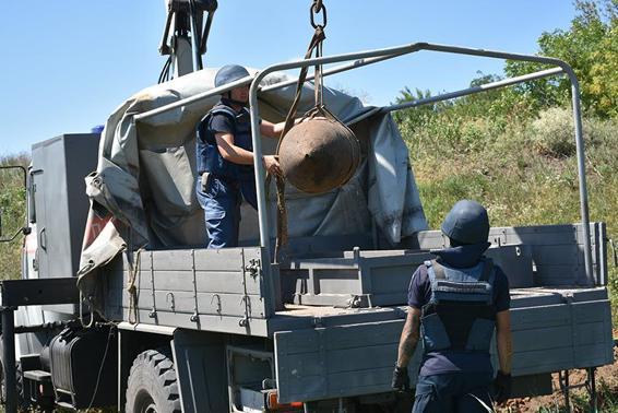 До місця знахідки була відправлена піротехнічна група \ ДСНС До місця знахідки була відправлена піротехнічна група \ ДСНС