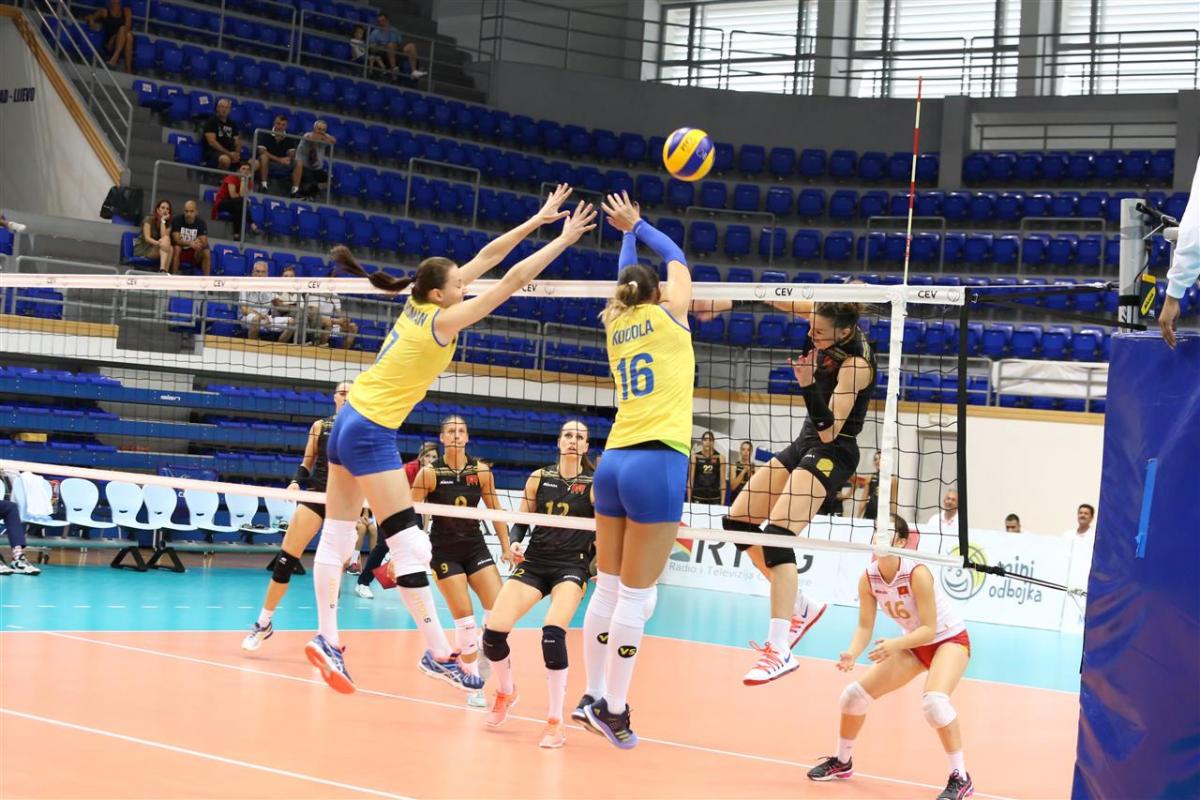 Женская сборная Украины по волейболу победила на выезде Черногорию / cev.eu