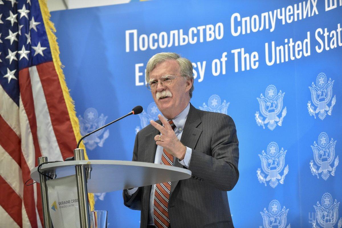 Болтон: санкції США проти РФ діятимуть, поки вона не змінить свою політику / фото УНІАН Болтон: санкції США проти РФ діятимуть, поки вона не змінить свою політику / фото УНІАН