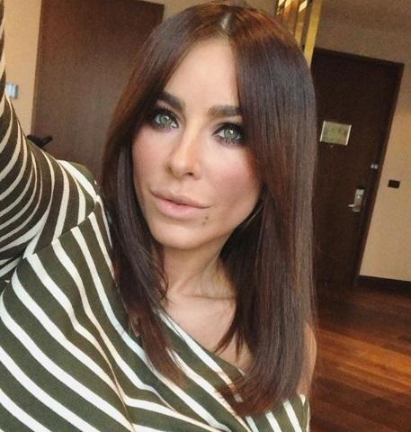 Фаны говорят, что во внешних изменениях Лорак виновна ее погоня за молодостью / фото instagram.com/anilorak Фаны говорят, что во внешних изменениях Лорак виновна ее погоня за молодостью / фото instagram.com/anilorak