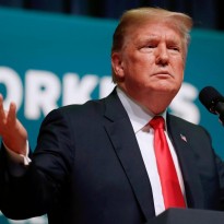 Трамп подписал указ о выводе войск из Сирии