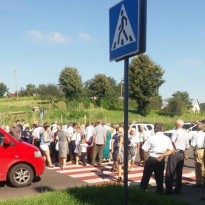 На Львовщине селяне перекрыли трассу из-за того, что у них нет света (фото)