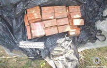 На Днепропетровщине полиция изъяла у мужчины более 13 килограммов взрывчатки