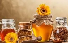 Пчеловоды со всей Украины представят свою продукцию на медовой ярмарке в Святогорской лавре