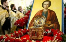 В день памяти целителя Пантелеимона УПЦ будет молиться за врачей и больных