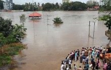 В Індії 20 людей загинули через зливи