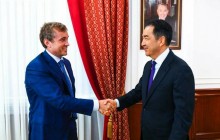 Український підприємець Василь Хмельницький планує створити аналог UNIT.City в Астані