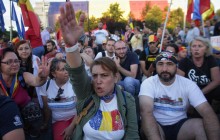 У Бухаресті проходить новий мітинг після розгону п'ятничної демонстрації