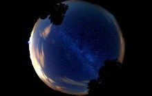 Жители Земли наблюдали самый масштабный звездопад года (фоторепортаж)