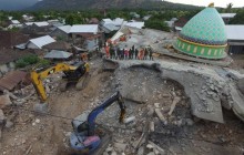 Число погибших в результате землетрясения в Индонезии возросло до 436 человек