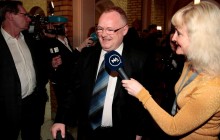 Норвежский министр ушел в отставку из-за того, что съездил с иранкой на ее родину