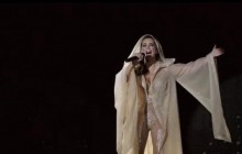 "Полуголая" Ани Лорак на концерте в России: вы стали моей семьей (фото, видео)