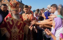 Митрополит Онуфрій очолив святкове богослужіння у Свято-Аннинському жіночому монастирі на Буковині