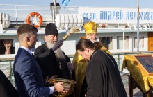 Корабель-церква «Андрій Первозванний» відправився у місіонерський рейс Сибіром