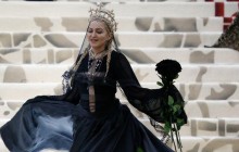 Мадонна на свій ювілей показала секретний виступ в образі Жанни Д'Арк (відео)