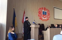 Черкасский суд повторно осудил священника церкви «Семи архангелов», который мошеннически завладел помещением местной газеты