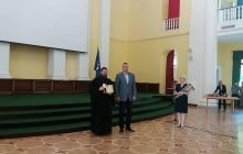 Перший проректор КДАіС отримав відзнаку Президента за гуманітарну участь в АТО