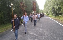 Православные Эстонии прошли 33 км крестным ходом с Пюхтицкой чудотворной иконой Божией Матери