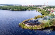 Глава Карелії заявив, що вина за підпал старовинної церкви лежить, зокрема, на педагогах