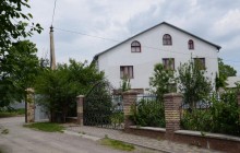 На Тернопольщине людей незаконно удерживали в псевдореабилитационном центре, да еще и брали за это до 30 тысяч гривен в месяц (фото)