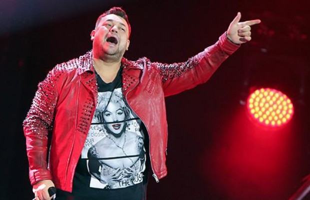 "Привязан к этому аппарату": лидер "Руки вверх!" признался, что страдает из-за серьезных проблем со здоровьем