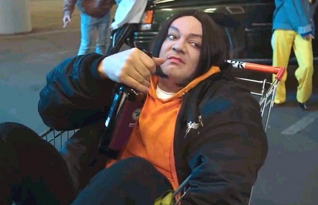 Кіркоров зібрався в окупований Крим на вертольоті з рожевого пір'я (фото)