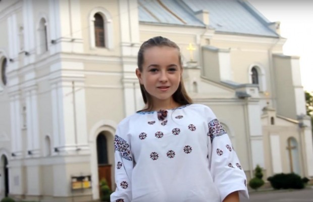 Дрогобычская версия суперхита Despacito "Десь по світу" набрала 15 миллионов просмотров (видео)