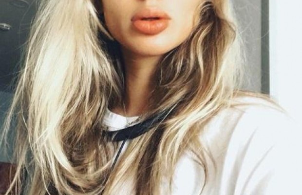 "Что с нижней губой?": поклонники раскритиковали новое фото Светланы Лободы