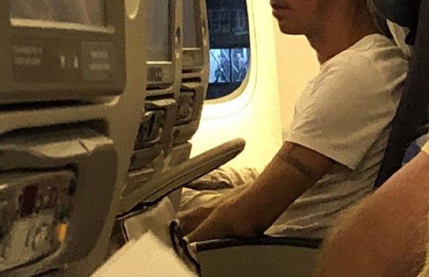 Скандальний актор Панін влаштував п'яний дебош на борту літака