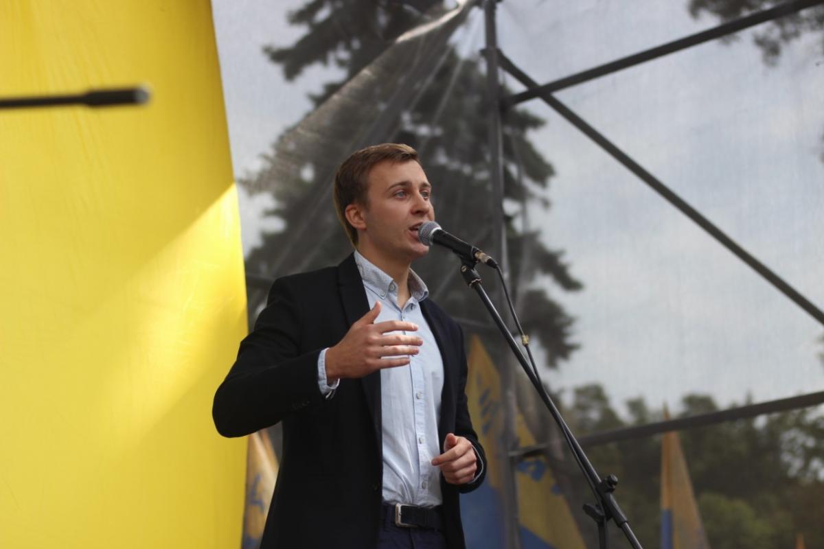 Сміливу заяву під Верховною Радою озвучила Українська Галицька Партія Сміливу заяву під Верховною Радою озвучила Українська Галицька Партія