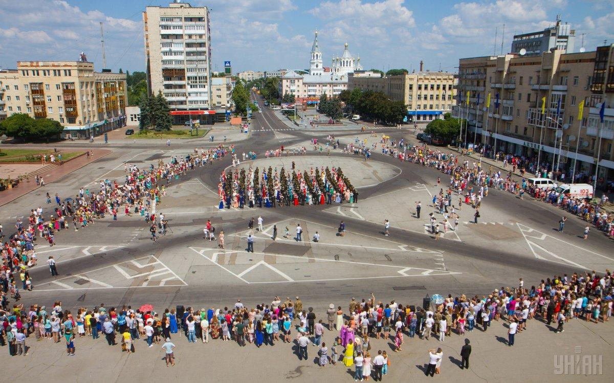 Когда в белом день города