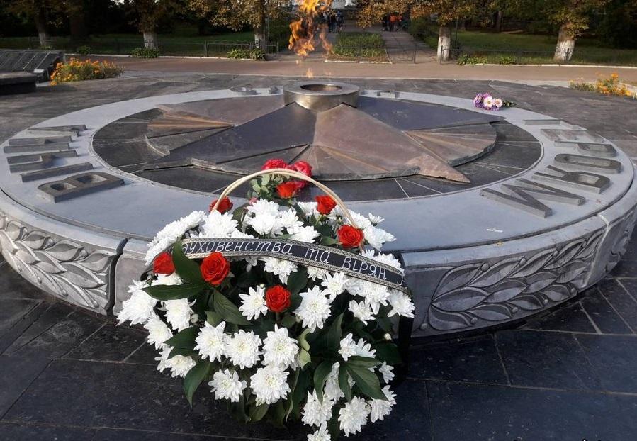 В Нежине помолились о погибших воинах-освободителях города / orthodox.cn.ua