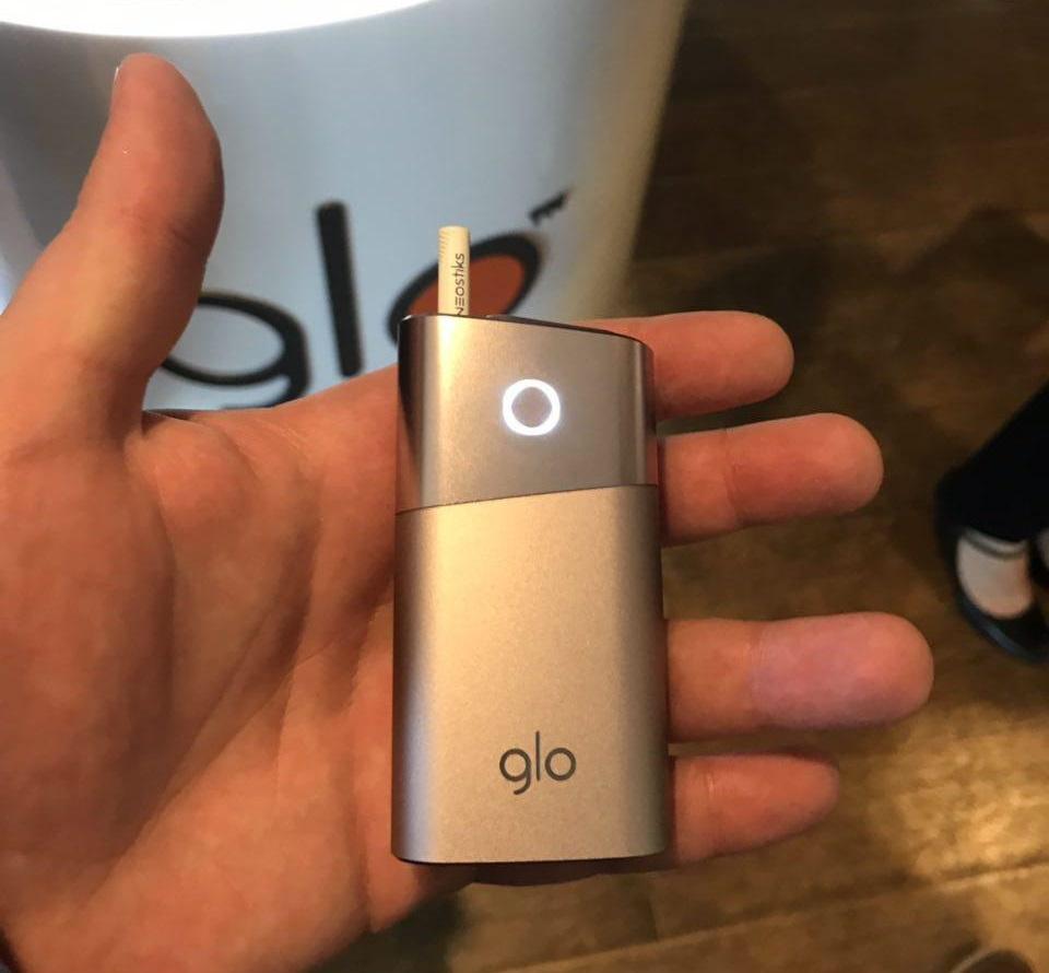 Пристрій glo для нагрівання тютюну Пристрій glo для нагрівання тютюну