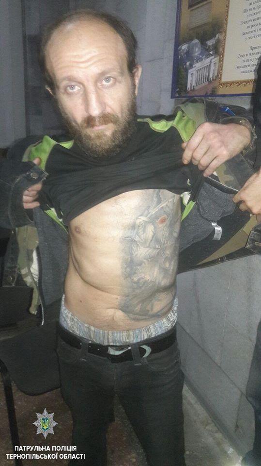 У Тернополі затримали підозрюваного у вбивстві, якого розшукували понад місяць (фото) У Тернополі затримали підозрюваного у вбивстві, якого розшукували понад місяць (фото)