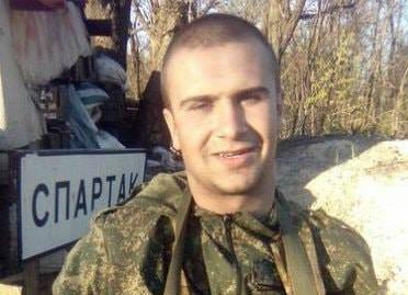 Боевик Ростислав Лагуткин "Кислый" / фото Анатолий Штефан Штирлиц, Facebook Боевик Ростислав Лагуткин "Кислый" / фото Анатолий Штефан Штирлиц, Facebook