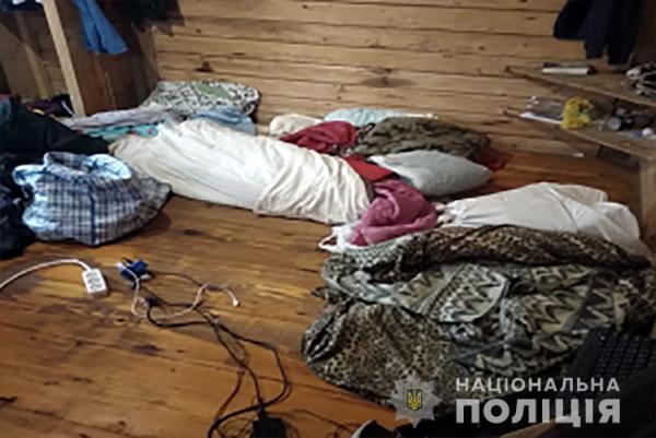 Людей звільнили / фото npu.gov.ua Людей звільнили / фото npu.gov.ua