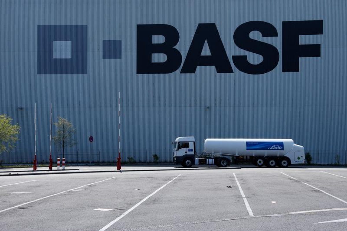 Крупнейший в мире химический концерн BASF планирует построить завод в Киевской области | УНИАН