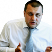 "Нужно сказать людям, что бесплатного жилья для всех больше не будет, но любая политическая элита боится трогать этот вопрос"