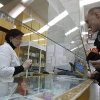 Виробників штрафуватимуть за рекламу "ліків" від коронавірусу