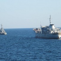 Ukrainian Navy ships heading to Sea of Azov through Kerch Strait – media