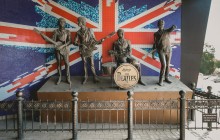 В Донецке демонтировали известный памятник (фото)