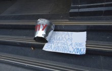 Невдоволені висланням в Росію добровольця Тумгоєва закликали Луценка піти у відставку