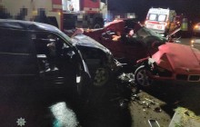 Под Одессой столкнулись два BMW – спасатели извлекли из разбитого авто тела трех погибших