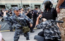 Путин подписал скандальный закон о повышении пенсионного возраста, против которого протестовала вся РФ