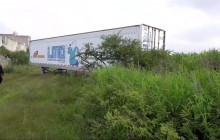 В Мексике возле жилого квартала обнаружили грузовик со 157 трупами