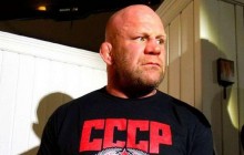Боец MMA Монсон после избрания в РФ депутатом заявил о несогласии с политикой "неприлично богатого" Путина