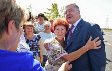 Для завершення ремонту дороги, нещодавно «відкритої» Порошенком під Миколаєвом, не вистачає майже 50 мільйонів гривень