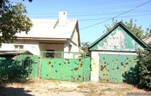 "Космические" цены и пустые улицы: журналисты показали, как живет оккупированный Углегорск (фото)