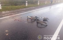На Тернопільщині у ДТП важко травмовано велосипедиста (фото)