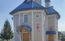 Дороги, школа та церкви: селу на Івано-Франківщині допомагає компанія Бахматюка